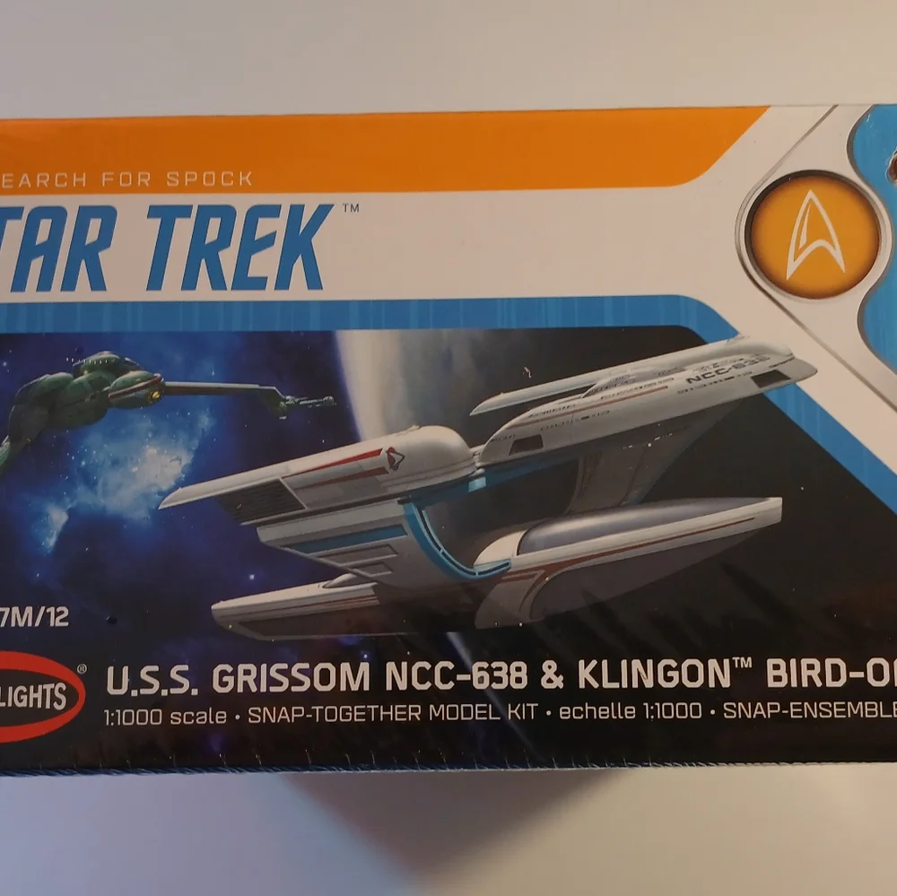 Star Trex U.S.S. Grissom NCC 638 & KLINGON BIRD OF PREY MODEL KIT NIB
